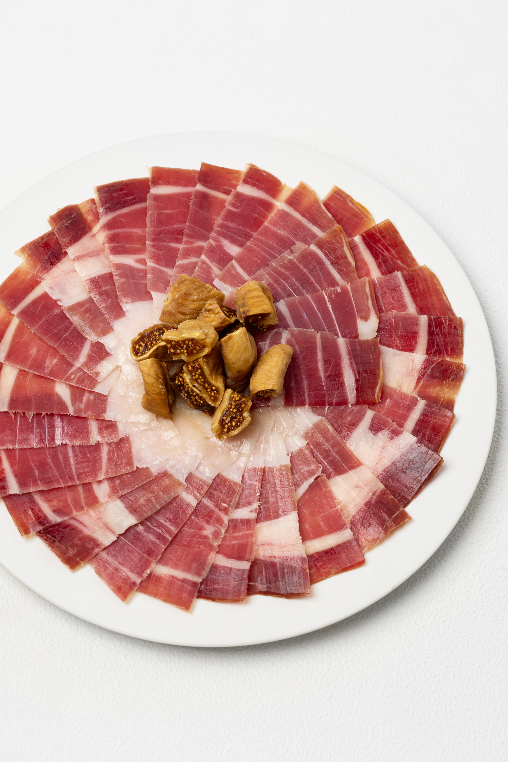 絶滅の危機から復活した純血黒豚キントア豚の生ハム